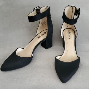🆕️ LIFE STRIDE Soft System Admire Black Faux Suede Ankle Strap Heels SIZE: 8M